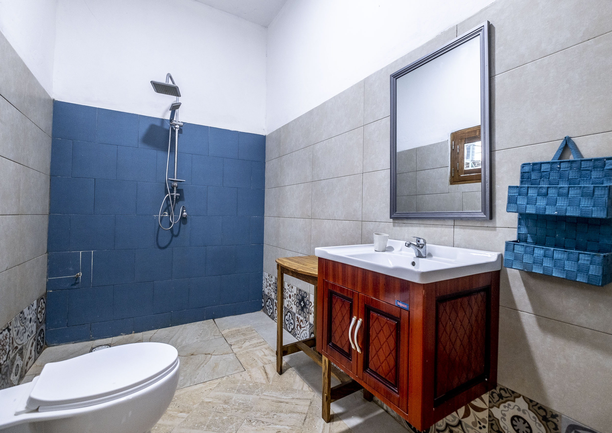 Apartment gallery image