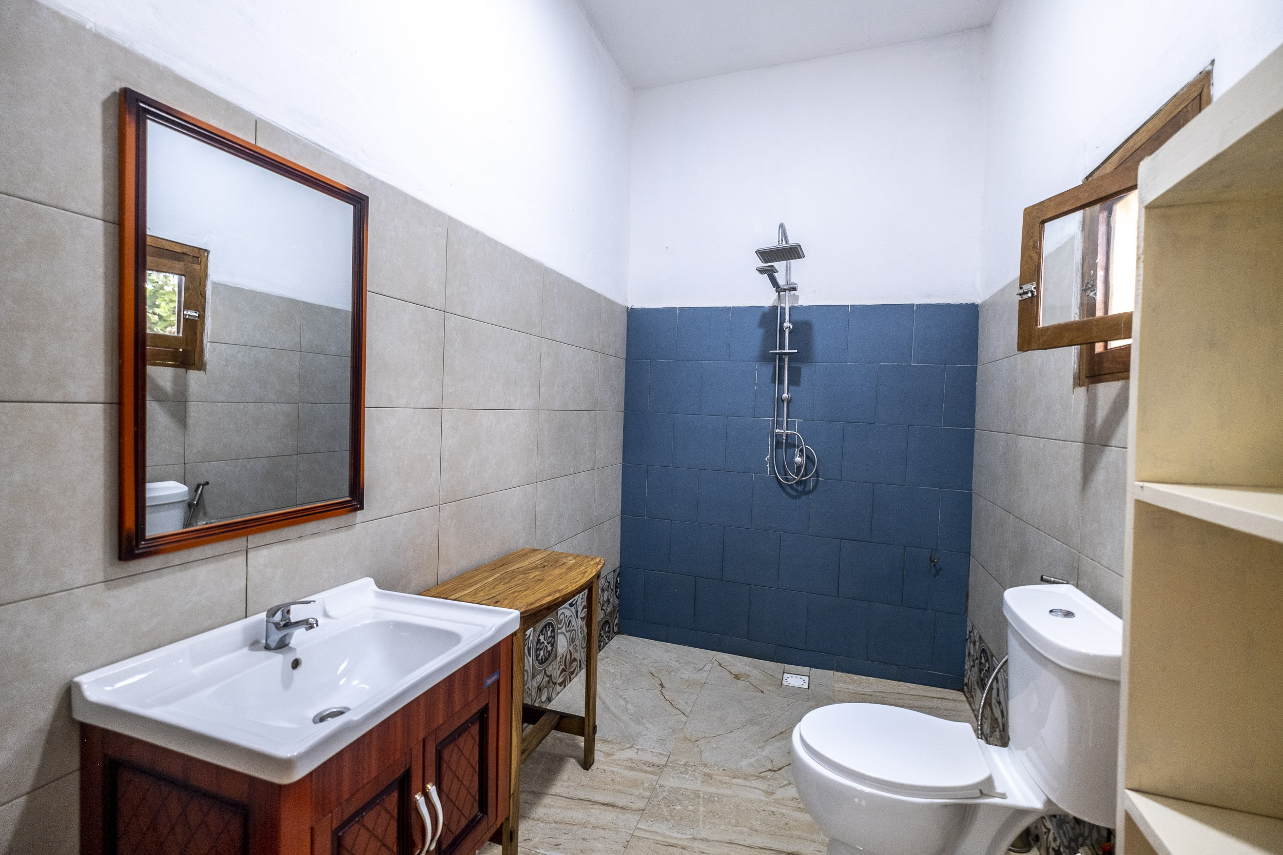 Apartment gallery image