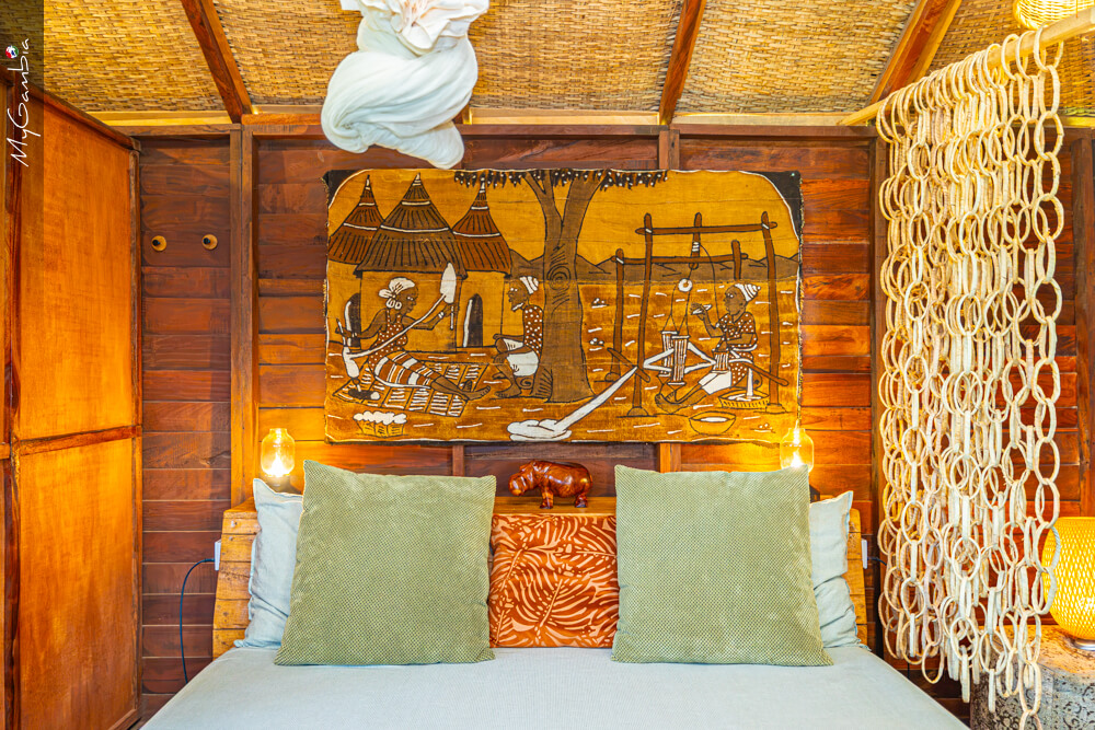 Canopy Treehouse (de boomhut tussen de bomen) bij Mansa Musso Treehouse Lodge, Sanyang — foto 4