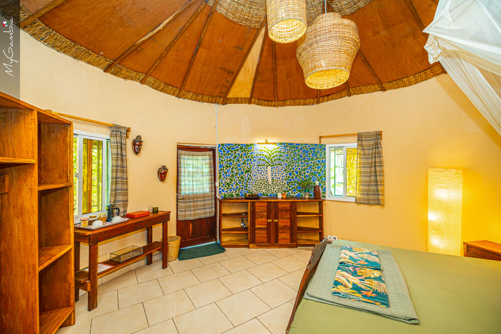 Round house at Mansa Musso Treehouse Lodge, Sanyang — photo 5
